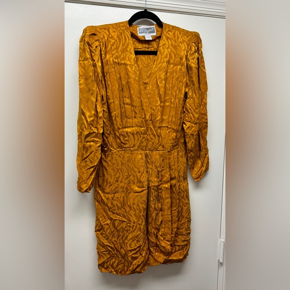 Vintage Pat Argent mustard yellow silk dress faux wrap mini - Picture 3 of 10